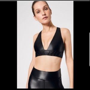 Carbon 38 small Takara sports bra